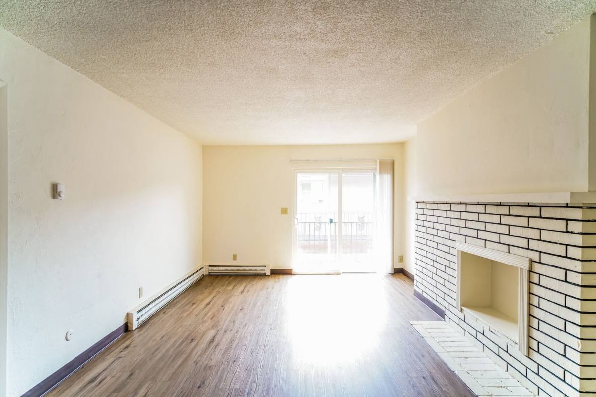 Apartment for rent at 807-889 Liberty St SE, Salem, OR 97302
