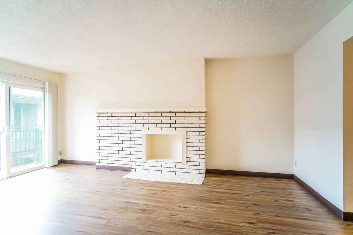 Apartment for rent at 807-889 Liberty St SE, Salem, OR 97302