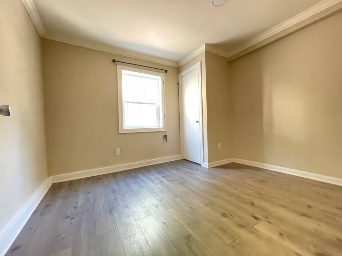 Apartment for rent at 1121 Campbell St, Oakland, CA 94607