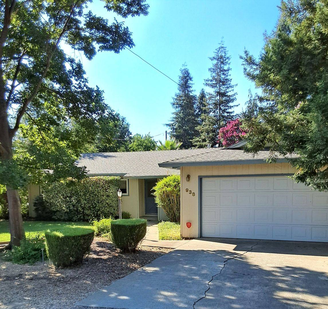 House for rent at 938 W 12th Ave, Chico, CA 95926
