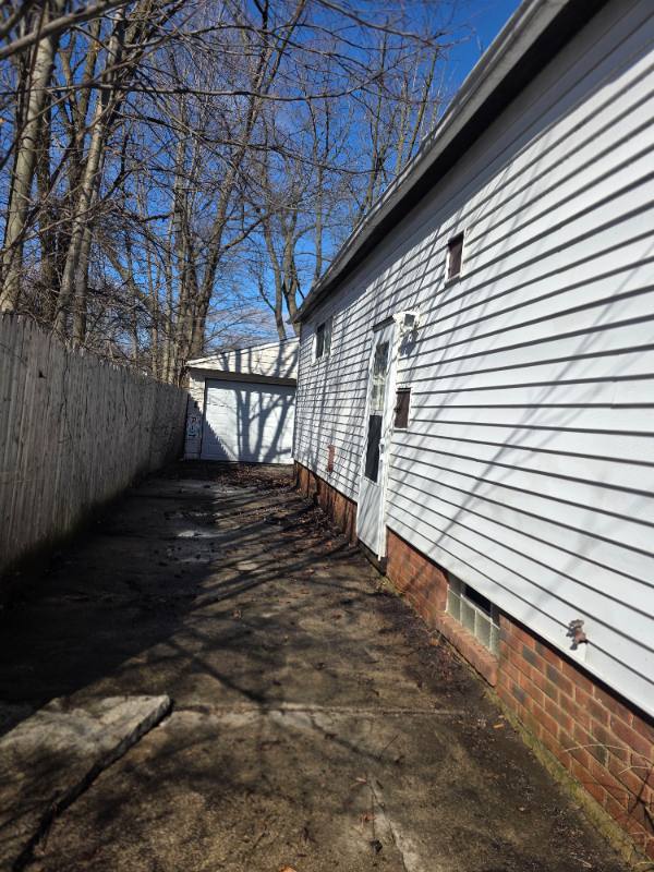 House for rent at 16805 Lipton Ave, Cleveland, OH 44128