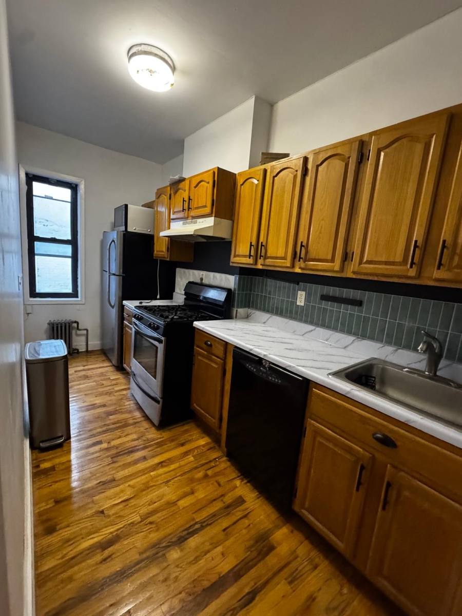 Apartment for rent at 776 Washington Ave #3, Brooklyn, NY 11238