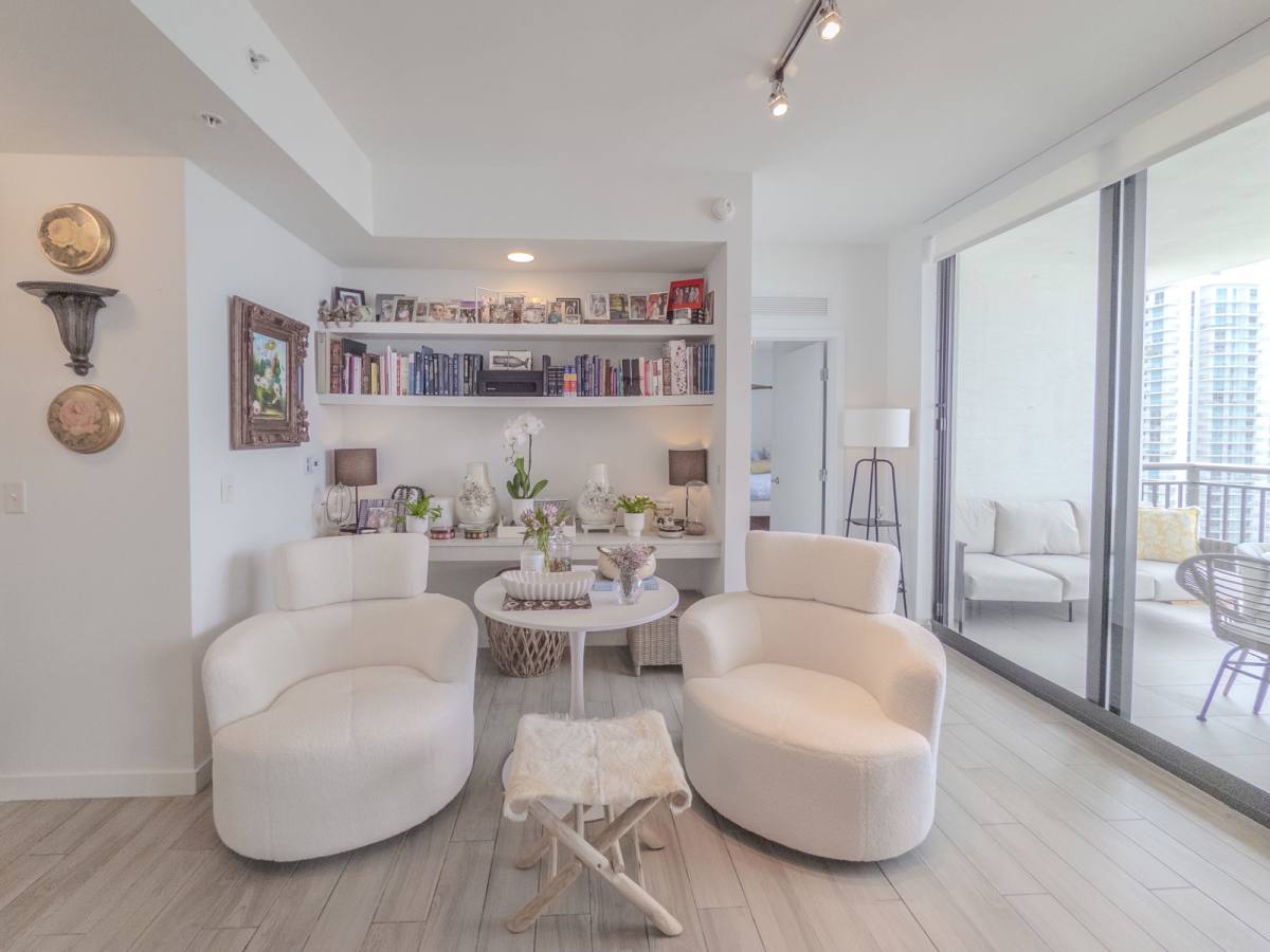 Apartment for rent at 999 SW 1st Ave #3204, Miami, FL 33130