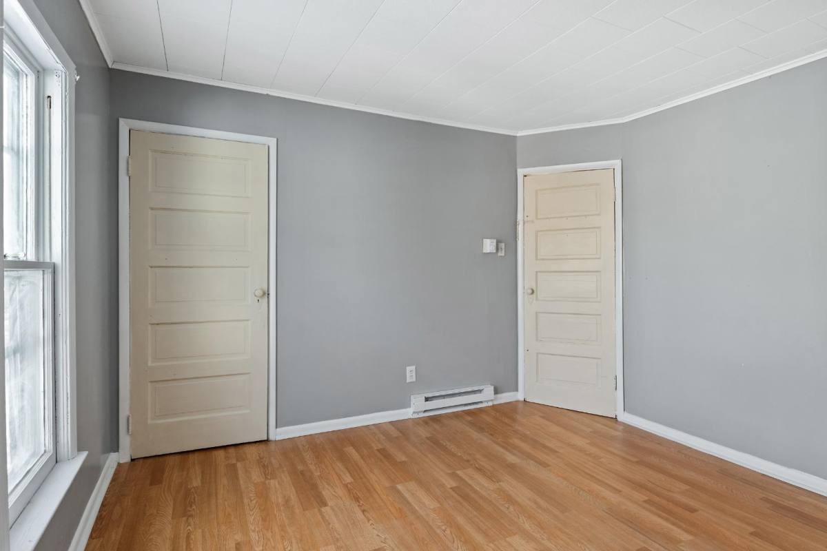 Apartment for rent at 213 Fletcher Ave #2, Syracuse, NY 13207