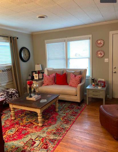 Apartment for rent at 210 E Rutherford St, Athens, GA 30605