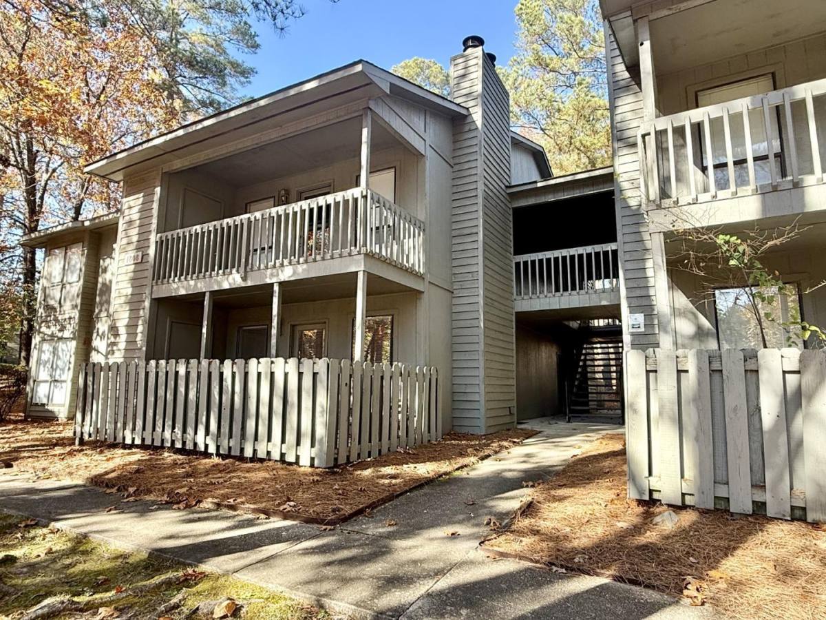Townhouse for rent at Briar Cliffe Condominiums, 1808-5 Tryon Dr #1, Fayetteville, NC 28303