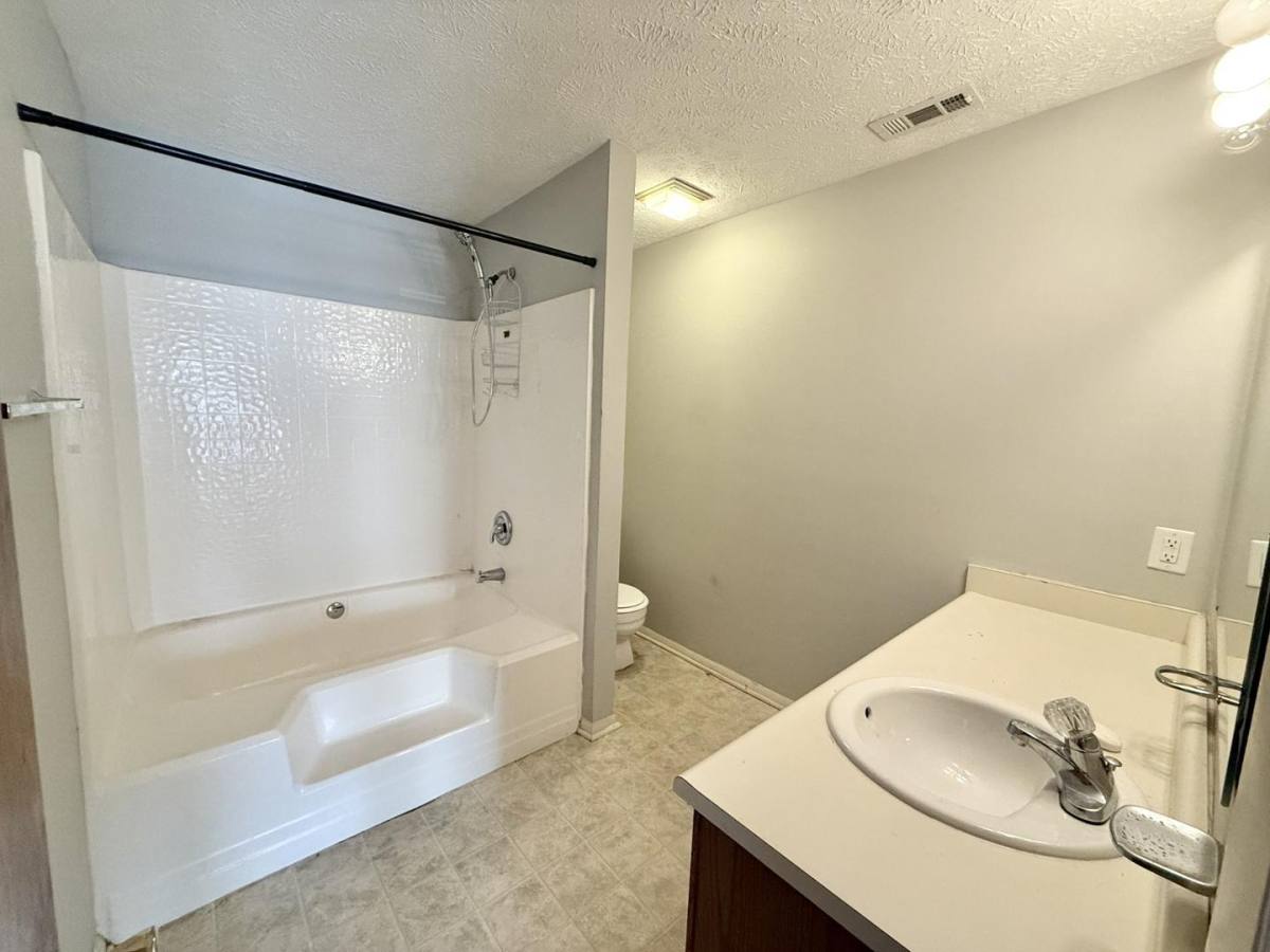 Townhouse for rent at Briar Cliffe Condominiums, 1808-5 Tryon Dr #1, Fayetteville, NC 28303