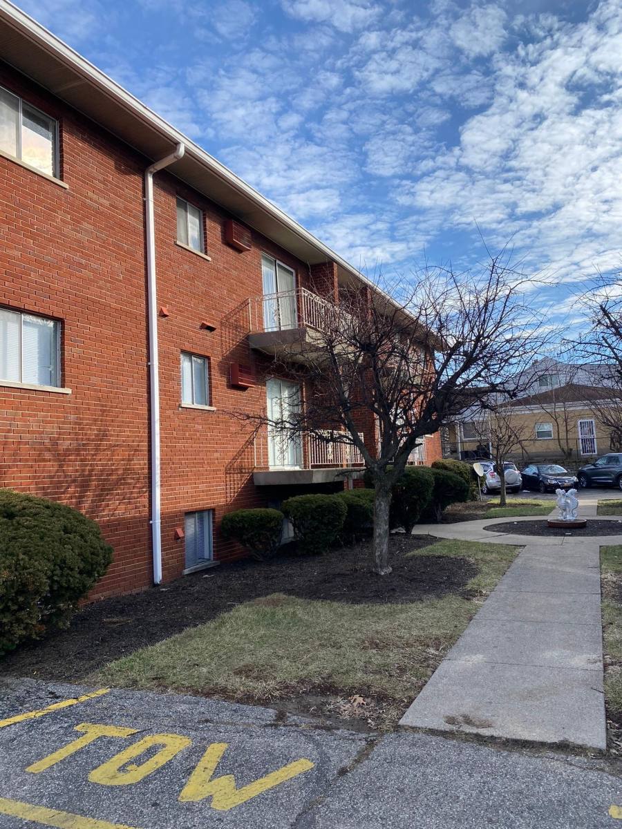 Apartment for rent at 2450 Boudinot Ave #4, Cincinnati, OH 45238