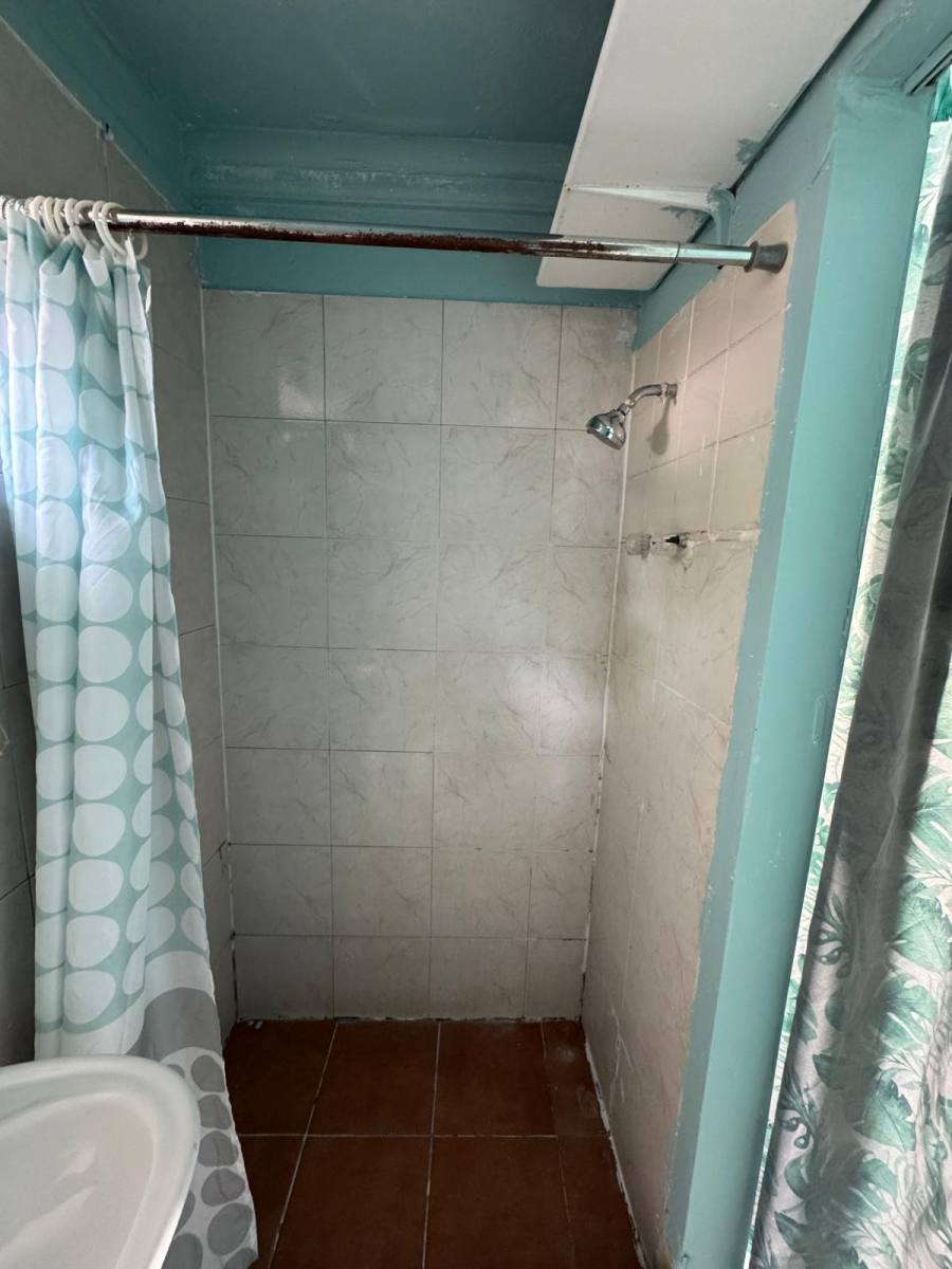 Apartment for rent at 915 Forest Hill Blvd #B, West Palm Beach, FL 33405