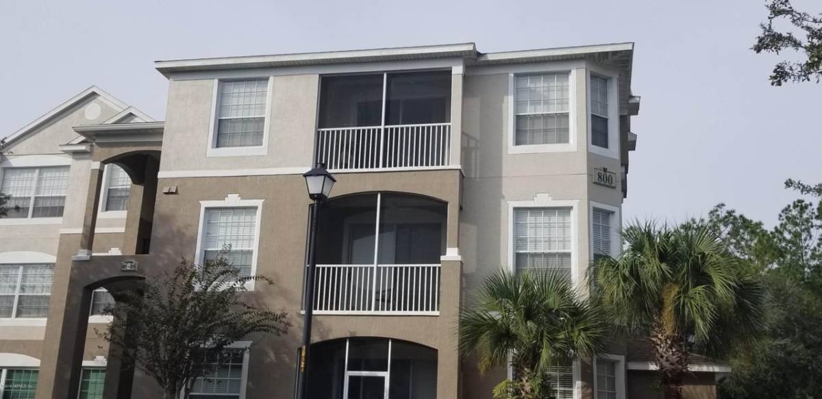 Condo for rent at The Overlook Condominiums, 10550 Baymeadows Rd #1, Jacksonville, FL 32256