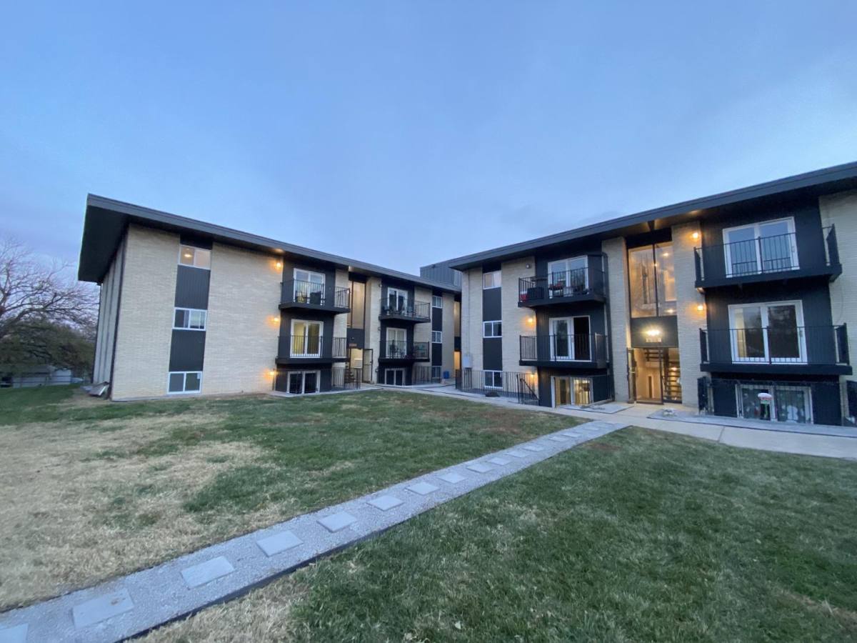 Apartment for rent at 512-516 Splitlog Ave, Kansas City, KS 66101