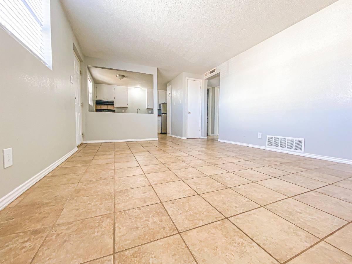 Apartment for rent at 410 E 6th St, Odessa, TX 79761