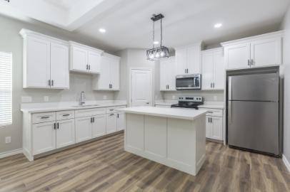 Apartment for rent at 820 E Cedar Ave, McAllen, TX 78501