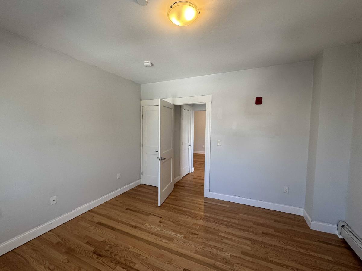 Apartment for rent at 233 Lafayette St #5, Salem, MA 01970
