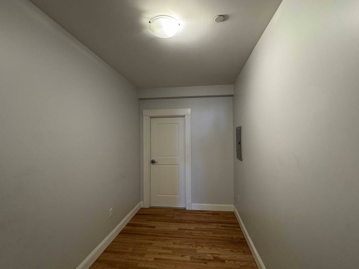 Apartment for rent at 233 Lafayette St #5, Salem, MA 01970