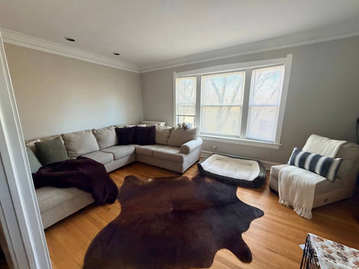 Apartment for rent at 4255-57 N Lockwood Ave, Chicago, IL 60641