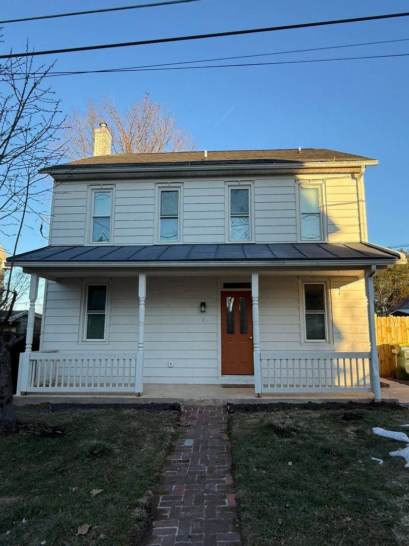 House for rent at 960 Maple St, Lititz, PA 17543
