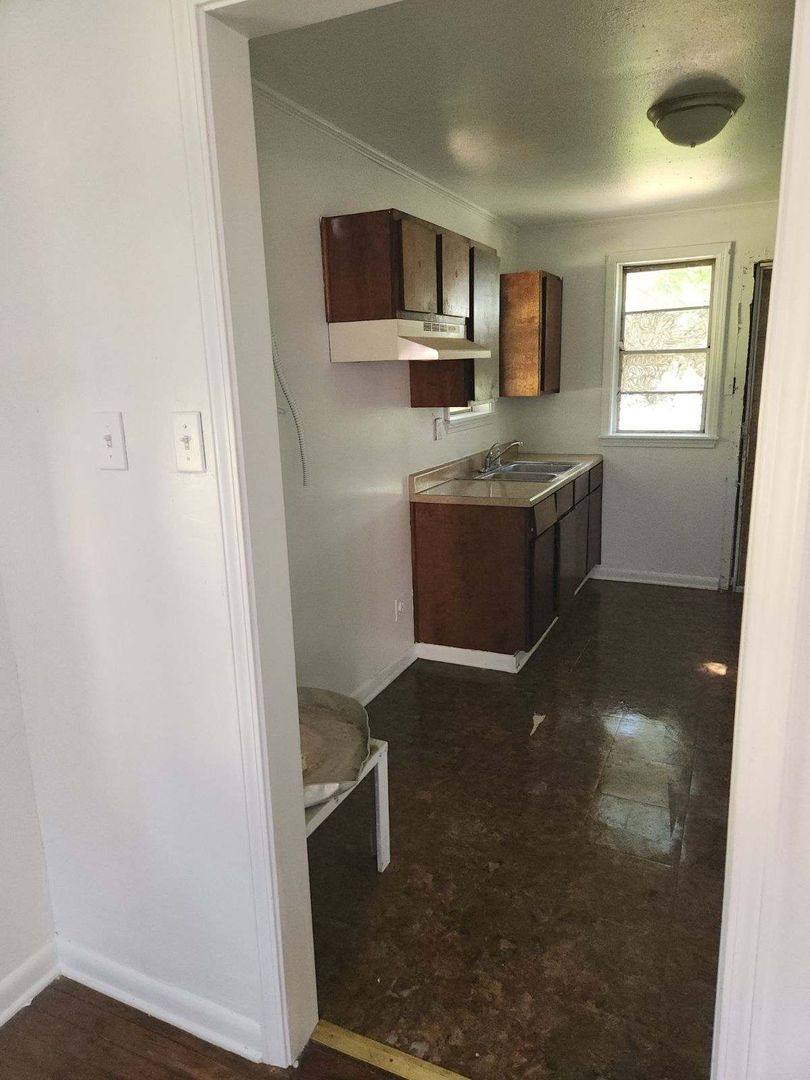 Apartment for rent at 1625 Centenary Blvd, Shreveport, LA 71101