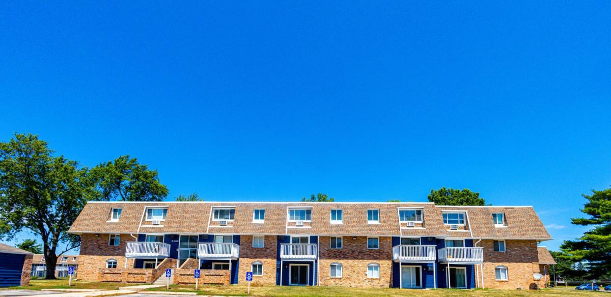 Apartment for rent at 6514 Chaffee Rd, Des Moines, IA 50315