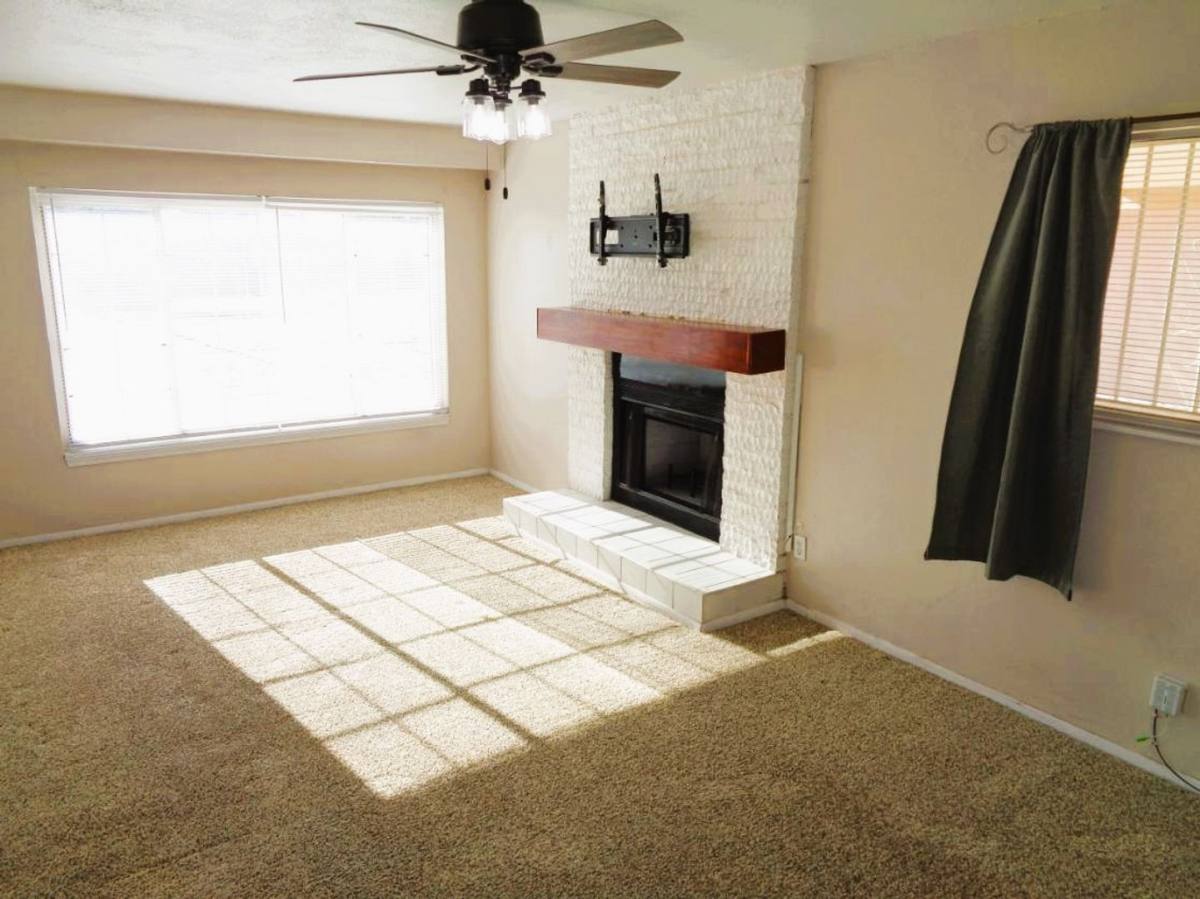 House for rent at 309 Turnstone Dr, El Paso, TX 79922