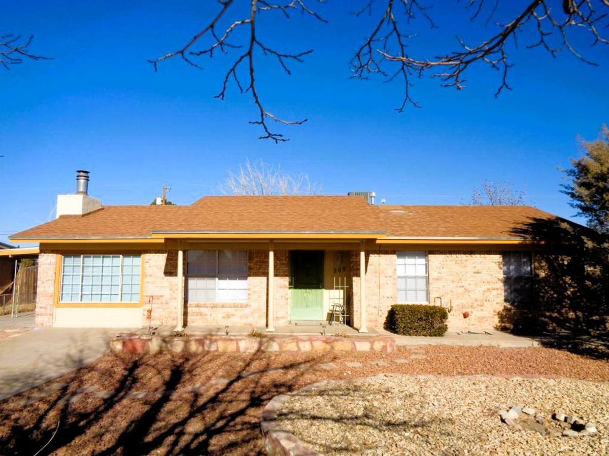 House for rent at 309 Turnstone Dr, El Paso, TX 79922