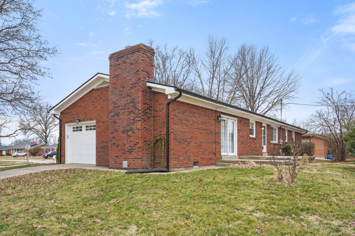 House for rent at 3133 Murr Lane, New Albany, IN 47150