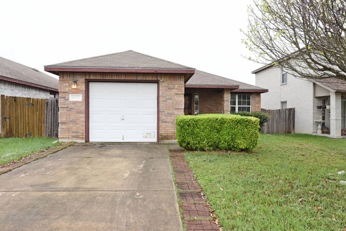 House for rent at 10707 N Shaenridge, San Antonio, TX 78254