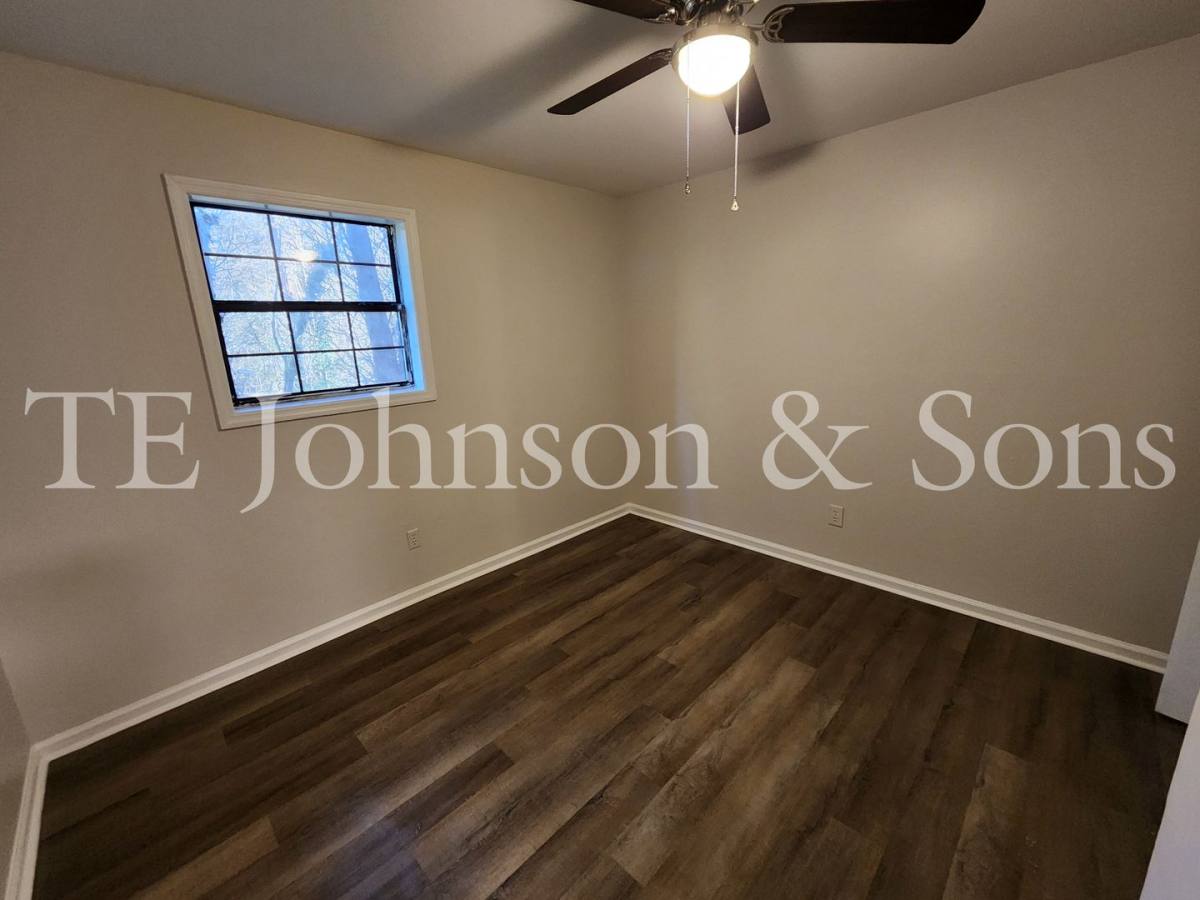 Apartment for rent at 2571 Green Oaks Court #B, Winston Salem, NC 27107