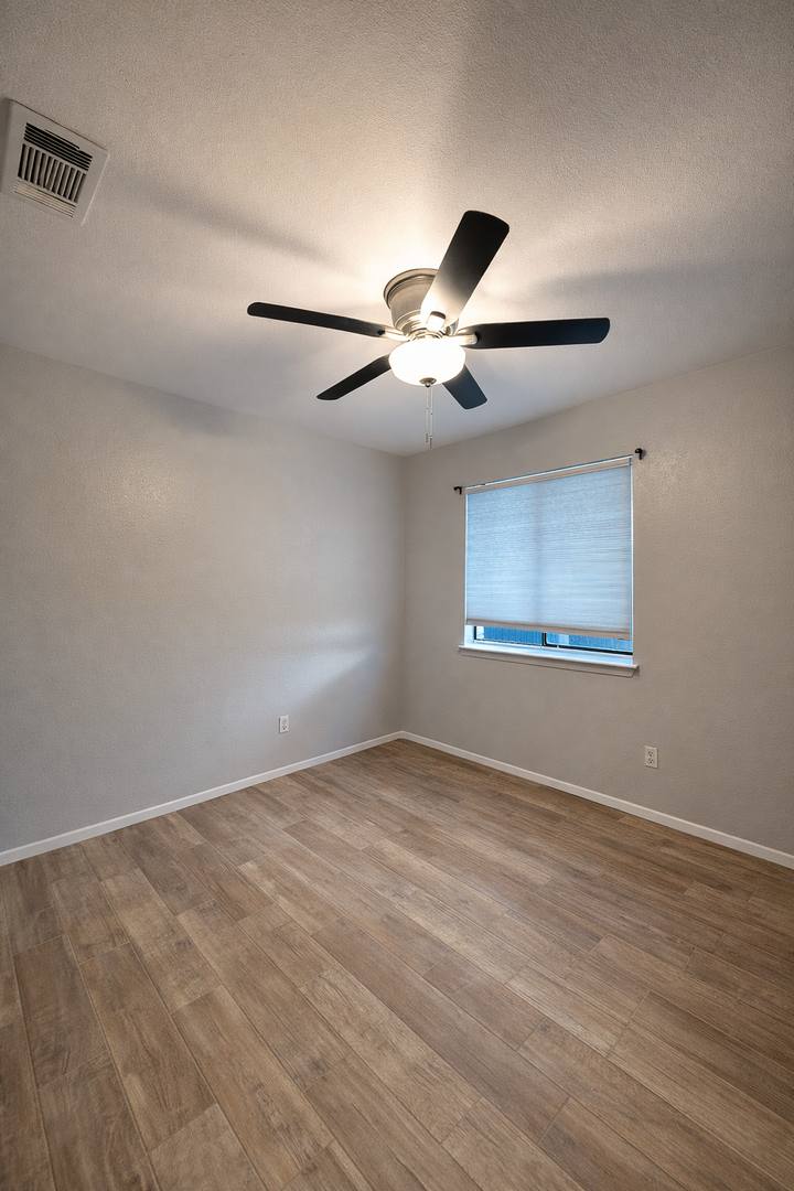 House for rent at 333 Rawhide Loop, Round Rock, TX 78681