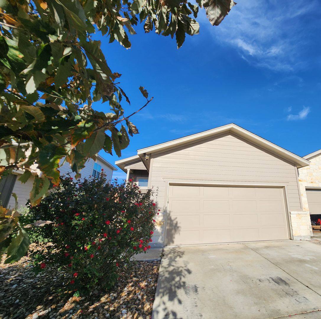 House for rent at 2213 Avery Village, New Braunfels, TX 78130