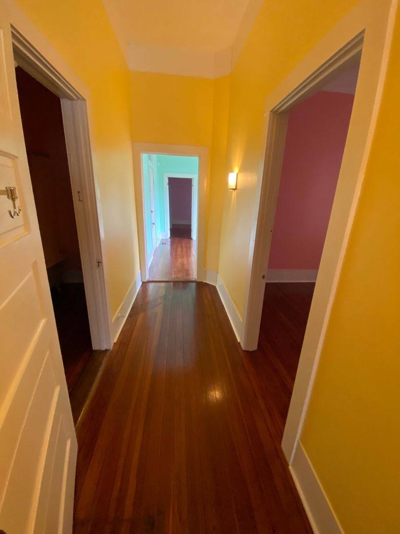 Apartment for rent at 215 Versailles Blvd, Lafayette, LA 70501