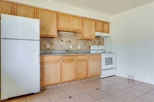 Apartment for rent at 2103 & 2073 Philomene, Lincoln Park, MI 48146