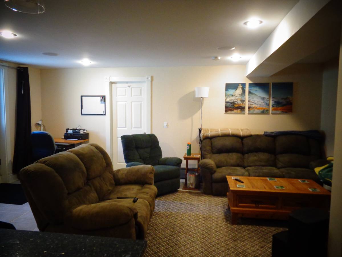 Apartment for rent at 2200 Harriet Ave S, Minneapolis, MN 55405