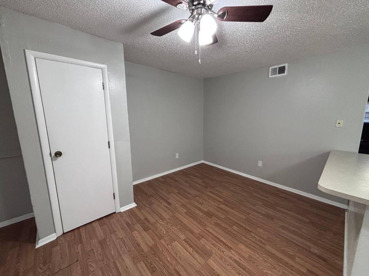 Apartment for rent at 320 E Edwards St, Edmond, OK 73034