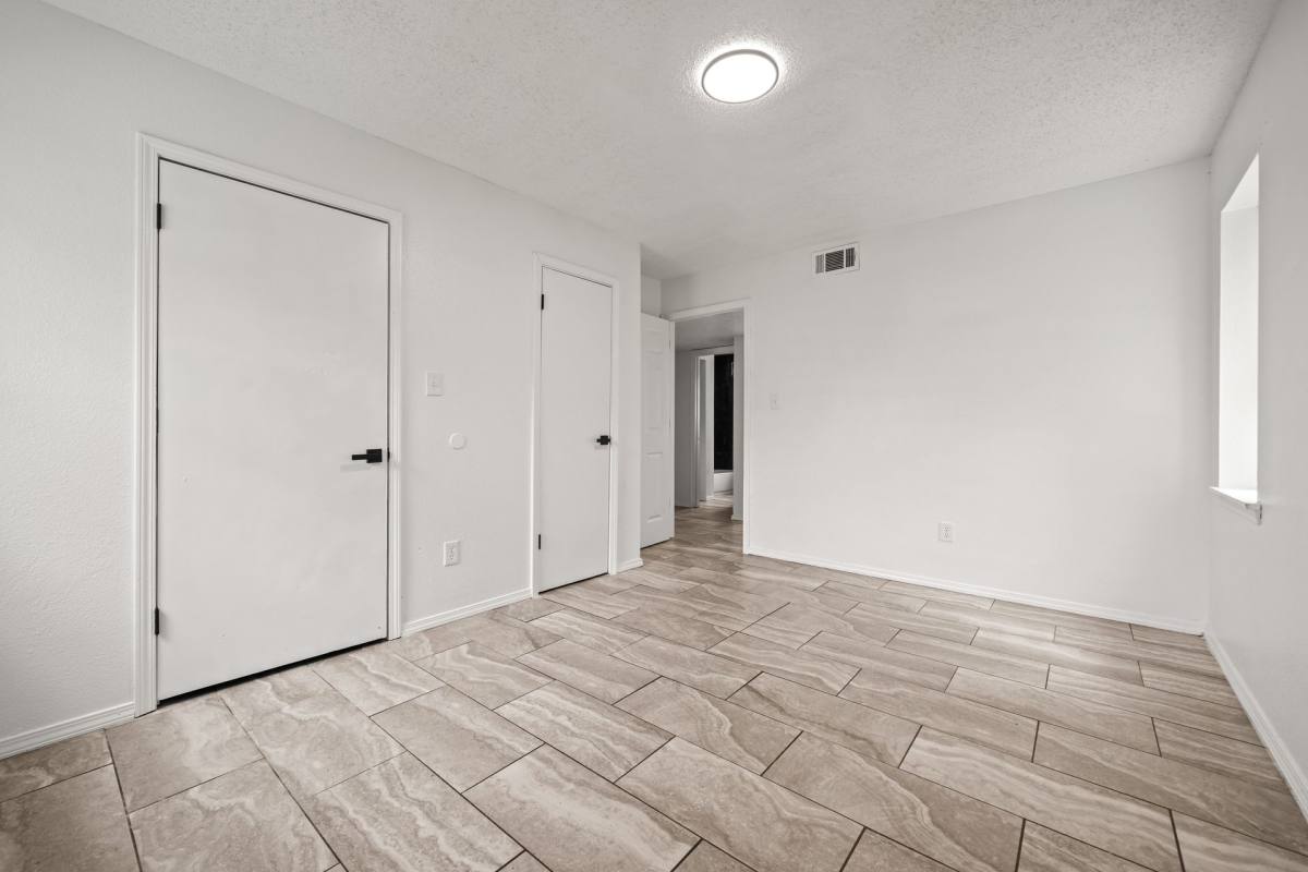 Apartment for rent at 849 So Elm St, Waldron, AR 72958