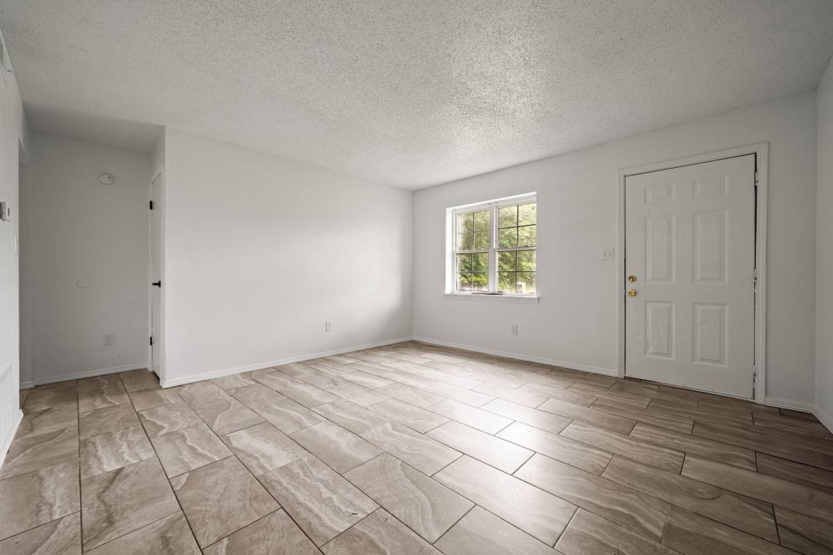 Apartment for rent at 849 So Elm St, Waldron, AR 72958