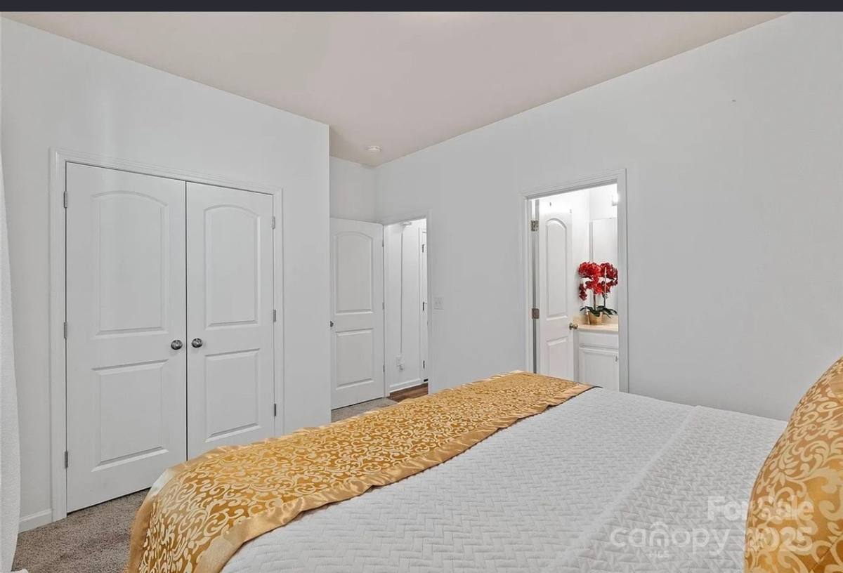 House for rent at 14027 Ridgewater Way, Charlotte, NC 28278