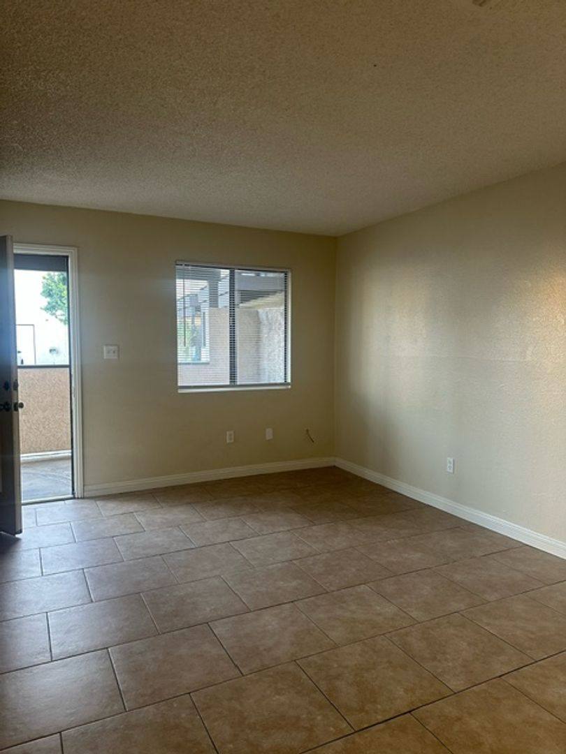 Apartment for rent at 3461 S Chester Ave, Bakersfield, CA 93304