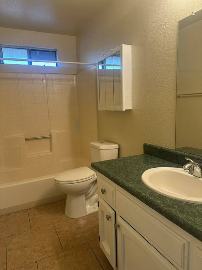 Apartment for rent at 3461 S Chester Ave, Bakersfield, CA 93304