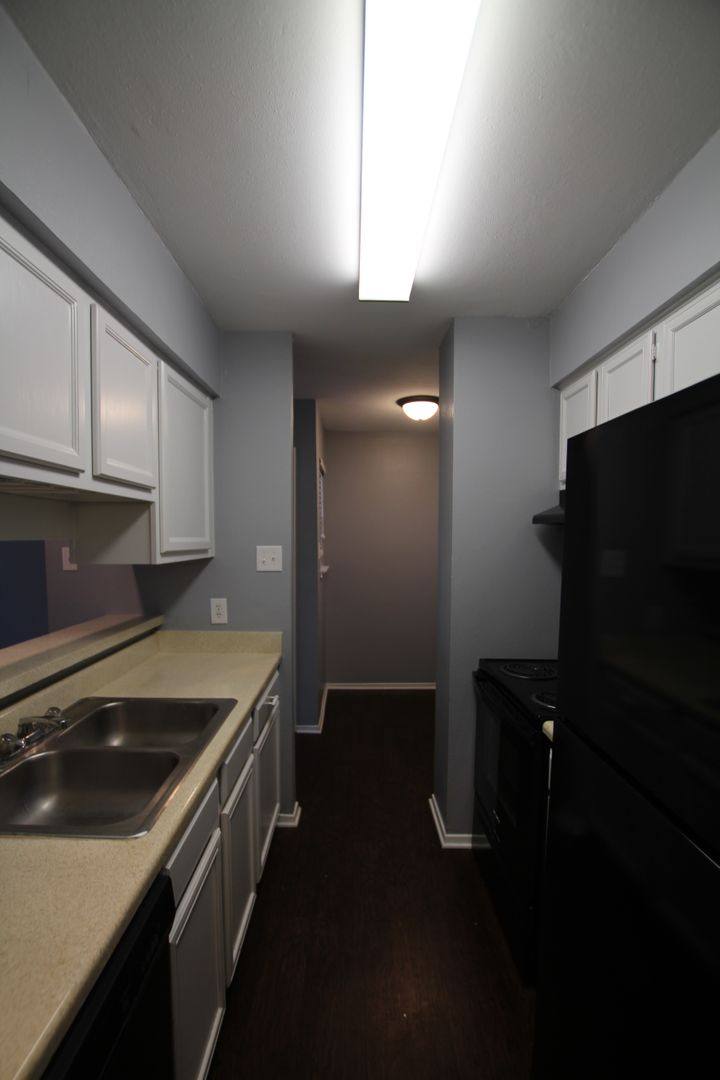 Apartment for rent at 410 W Heritage Dr, Tyler, TX 75703