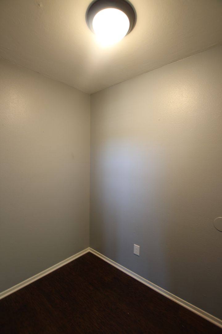 Apartment for rent at 410 W Heritage Dr, Tyler, TX 75703