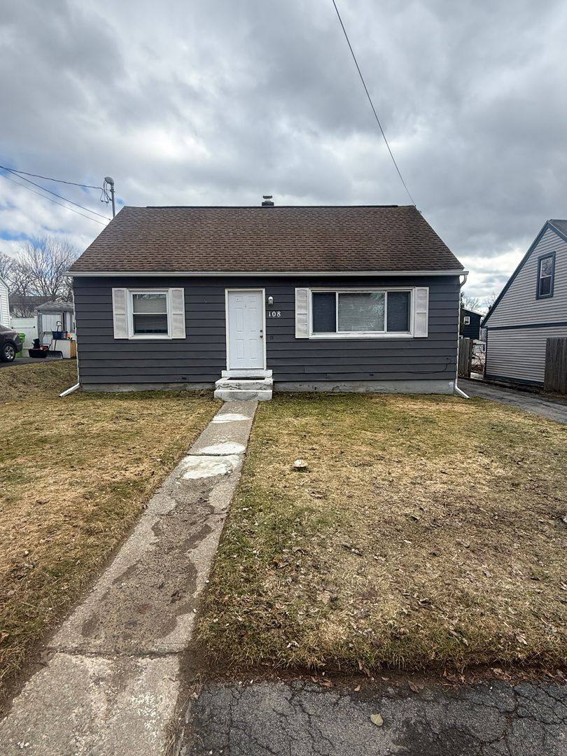 House for rent at 108 Parker Ave, Liverpool, NY 13088