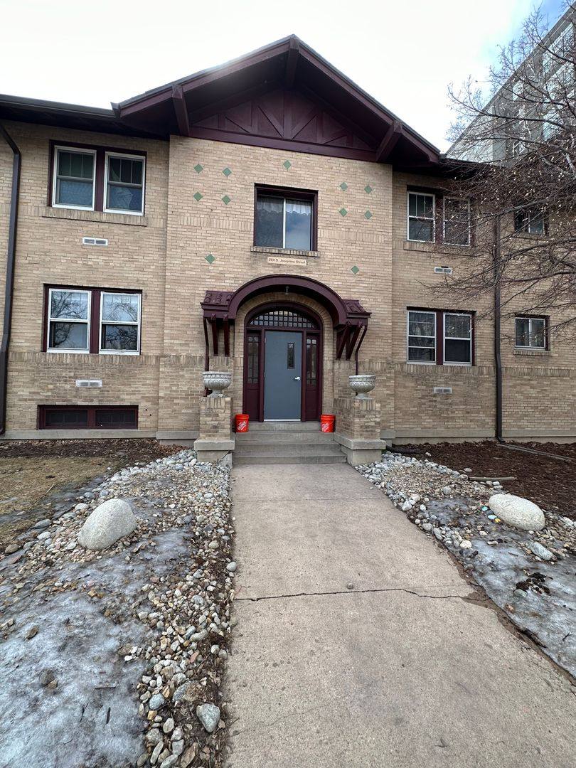 Condo for rent at 2101 S Josephine St, Denver, CO 80210