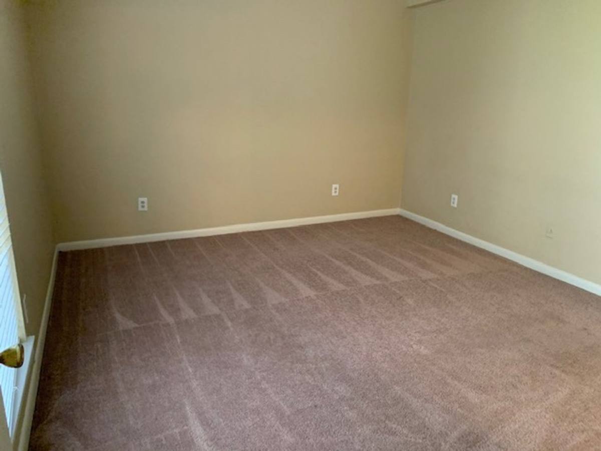 Condo for rent at 6705 Majestic Oak Place, Memphis, TN 38120