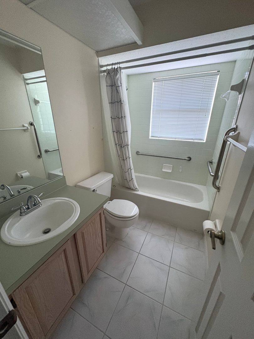 House for rent at 8439 Pavilion Dr, Hudson, FL 34667