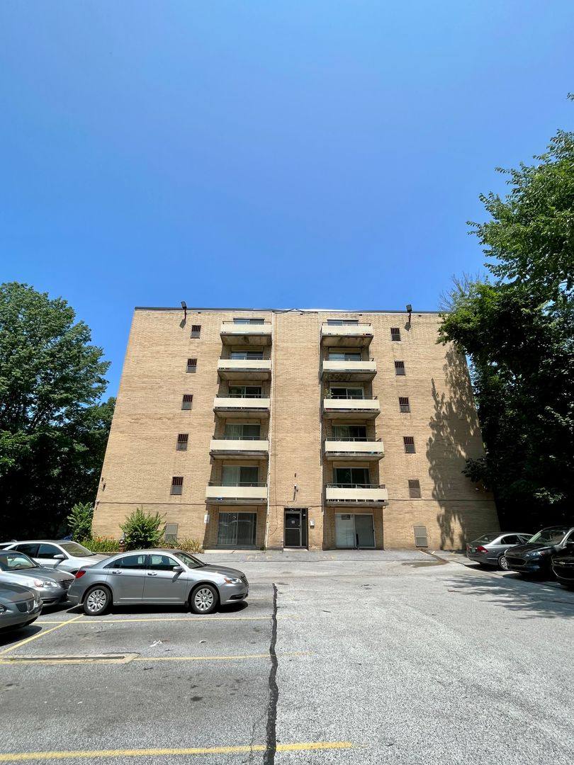 Apartment for rent at 22140 Euclid Ave, Euclid, OH 44117