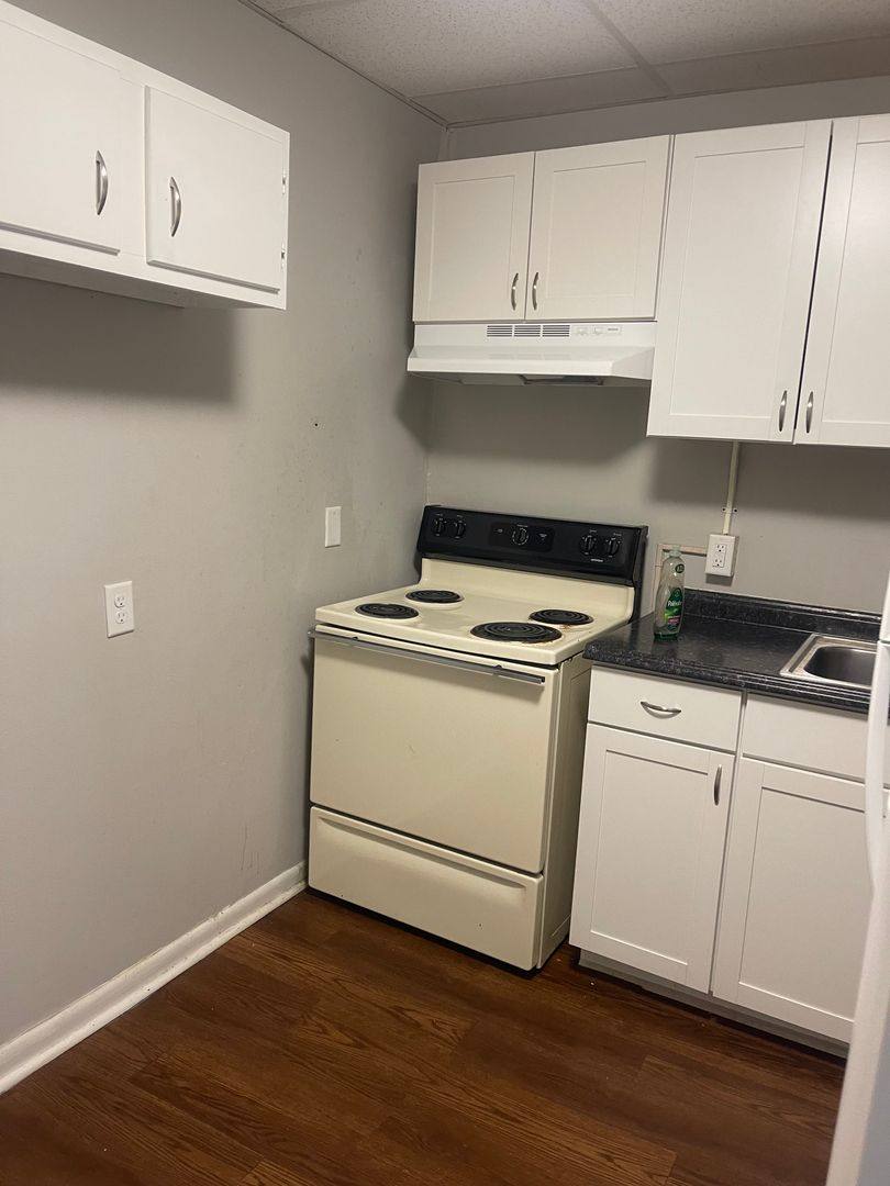 Apartment for rent at 29 N E St, Carlisle, PA 17013