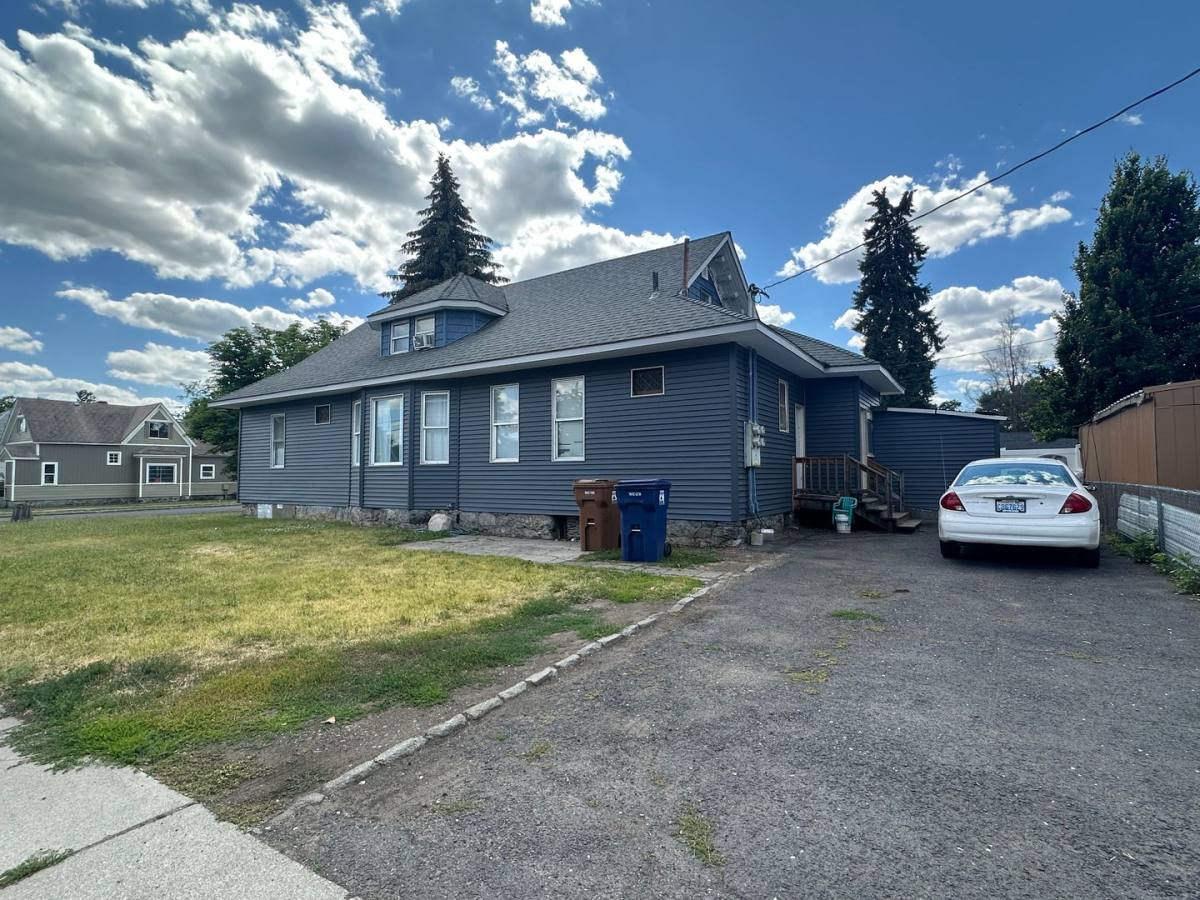 Apartment for rent at 735 E Nora Ave, Spokane, WA 99207