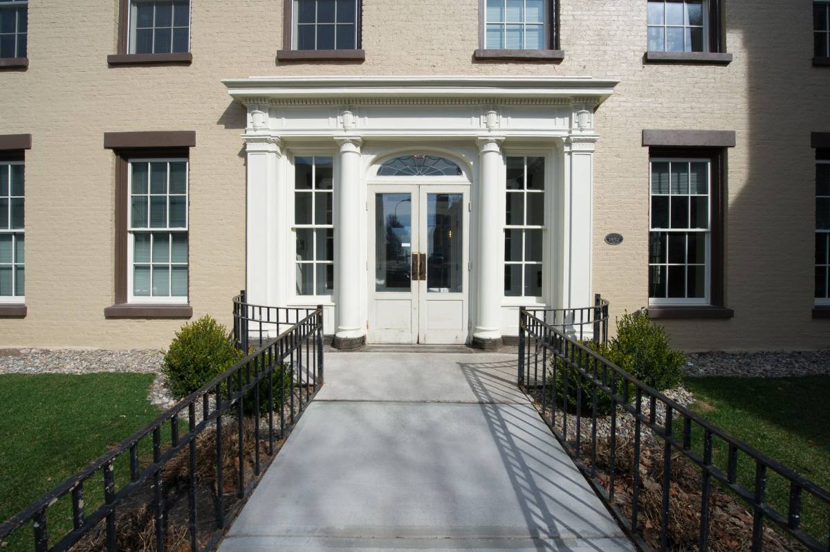 Apartment for rent at 1 Columbia Place, Albany, NY 12210