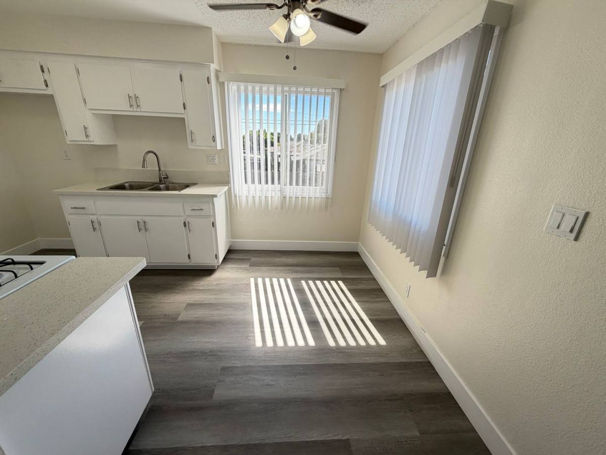 Apartment for rent at 9351 Washburn Rd, Downey, CA 90242